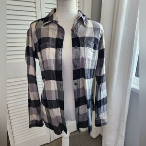 Carhartt Women's Black and White Plaid Button Down Shirt